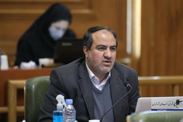احمد صادقی کلان پروژه ها حواسمان را از تکریم شهروندان پرت نکند
